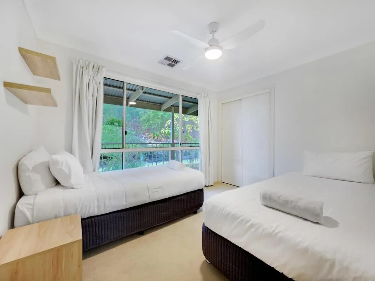 Tranquil Escape With Beautiful Mountain Views Villa Ninderry Australien