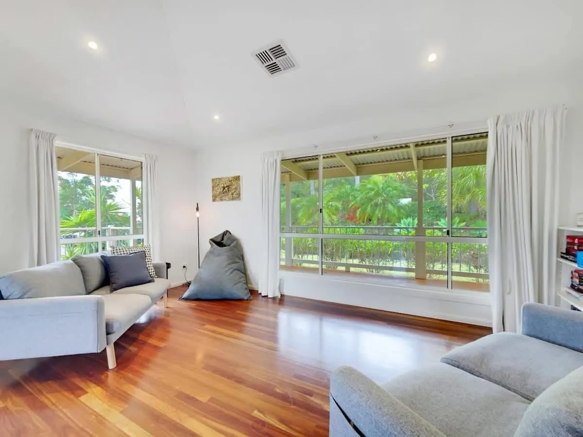 Semesterbostad Tranquil Escape With Beautiful Mountain Views Villa Ninderry Australien